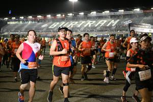 BIB: 2209, 231, 2689, 23321
                            <button type="button" onclick="openModal(10672577)" class="btn btn-primary btn-sm float-right btn-popup" data-toggle="modal" data-target=".modal-high-quality">
                        <i class="fas fa-shopping-cart"></i> Add to Cart
                    </button>
                                            <button type="button" onclick="isThisMe(10672577, true)" class="btn btn-success btn-sm float-right btn-popup btn-isme hidden" data-toggle="tooltip" data-placement="bottom" title="นี่คือรูปของคุณใช่ไหม คลิกที่นี่เพื่อเอาเข้าอัลบั้ม">
                        <i class="fas fa-plus"></i> Add to album
                    </button>
                    <button type="button" onclick="isThisMe(10672577, false)" class="btn btn-warning btn-sm float-right btn-popup btn-isnotme hidden">
                        <i class="fas fa-ban"></i> Remove from album
                    </button>